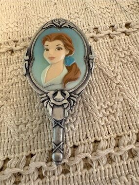 BEAUTY & THE BEAST Disney Parks Exclusive Olszewski Pokitpals BELLE Trinket Box